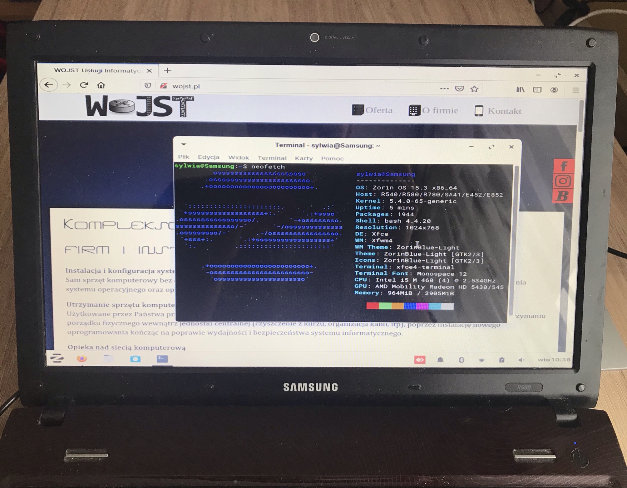 Linux Zorin OS zainstalowany na laptopie Samsung